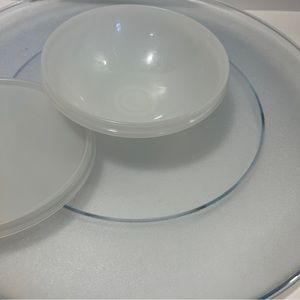 Tupperware Vintage Dip and Chip Histing Tray NWOT